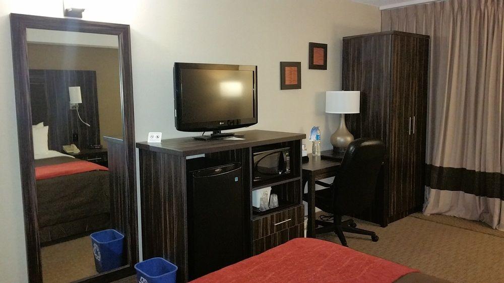 Comfort Inn Trenton Bagian luar foto