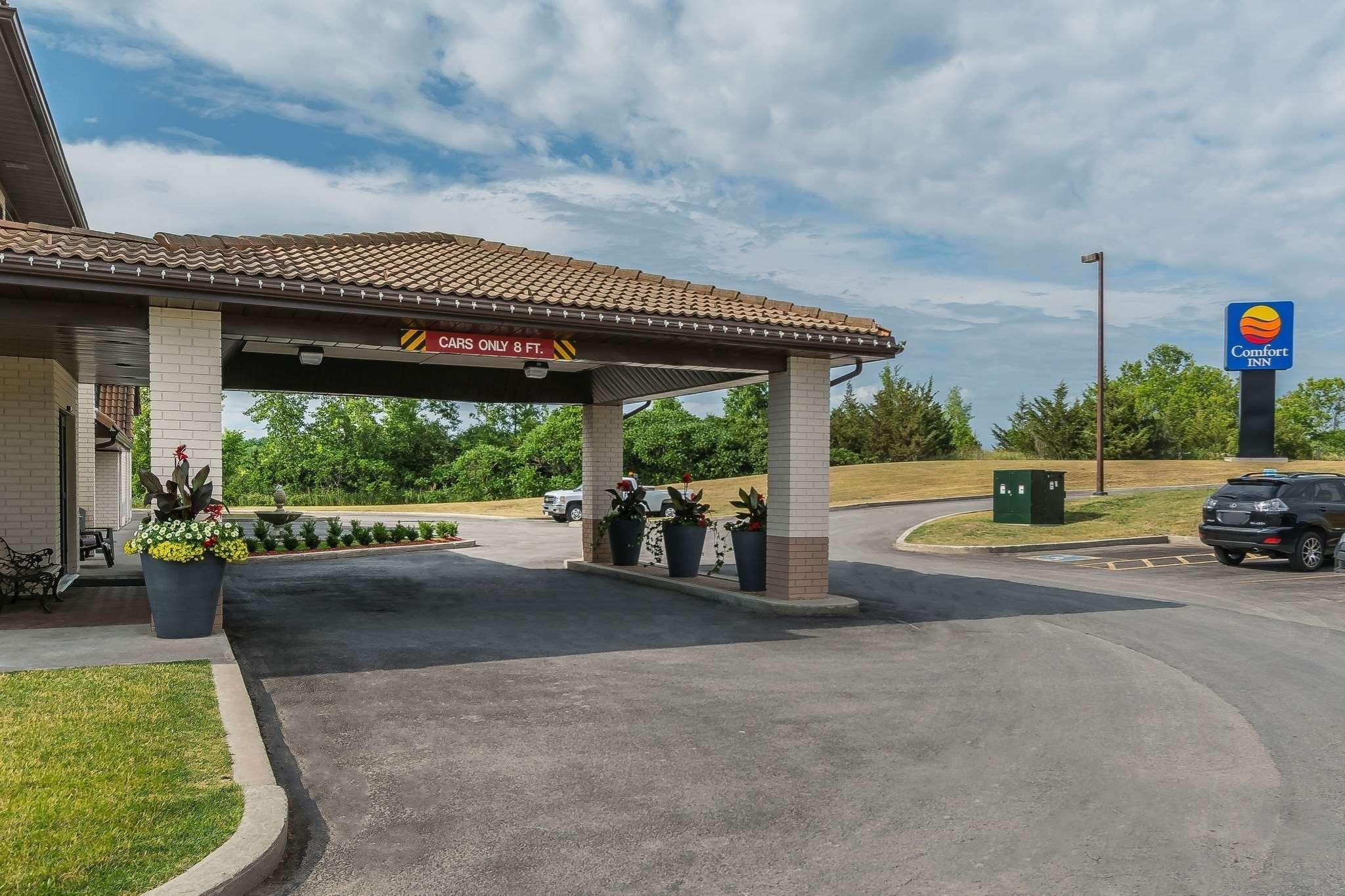 Comfort Inn Trenton Bagian luar foto